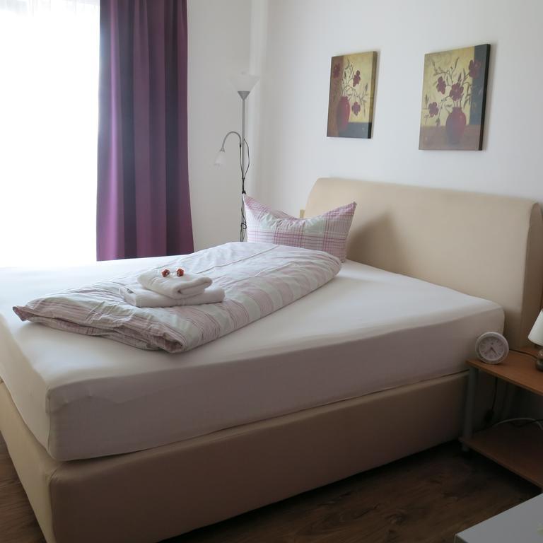 Hotel Ackermann Riedstadt Extérieur photo